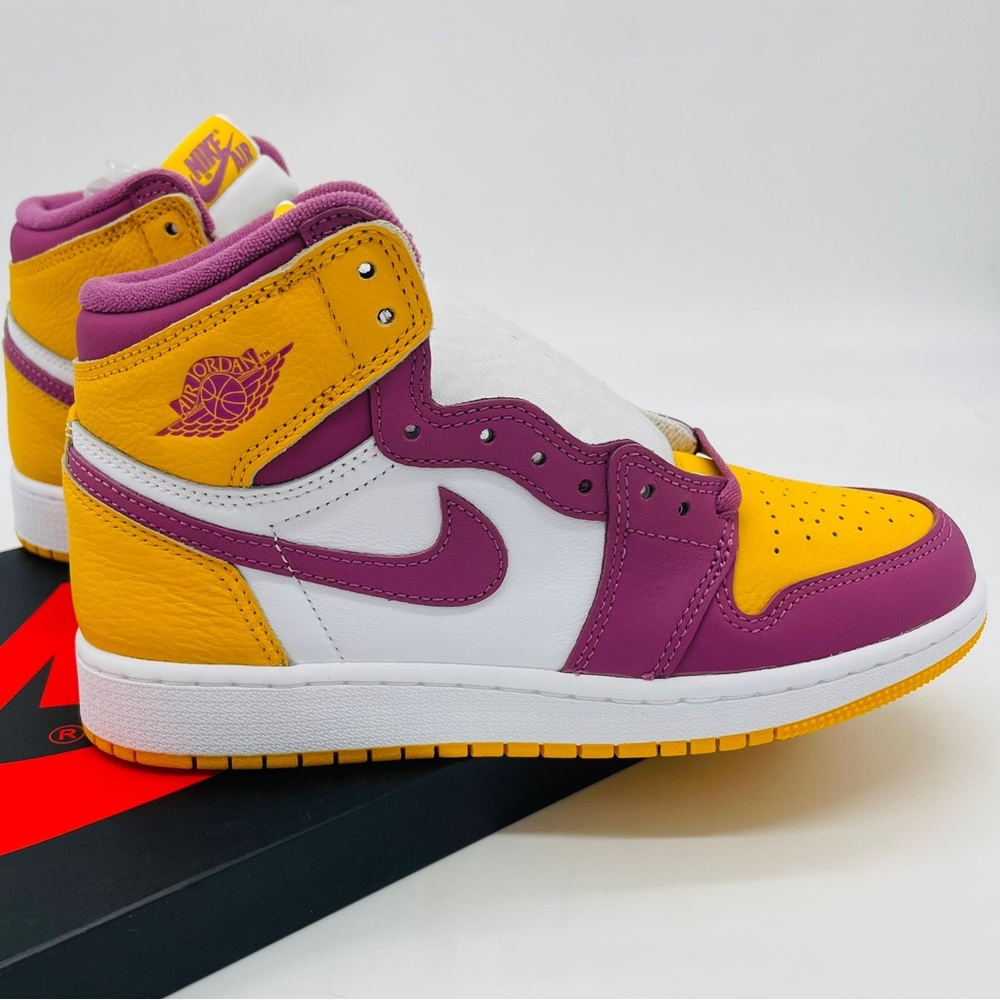 Nike  Air Jordan 1 High Retro OG 'Brotherhood'